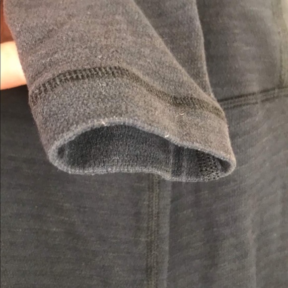 Lululemon leggings - Picture 5 of 7